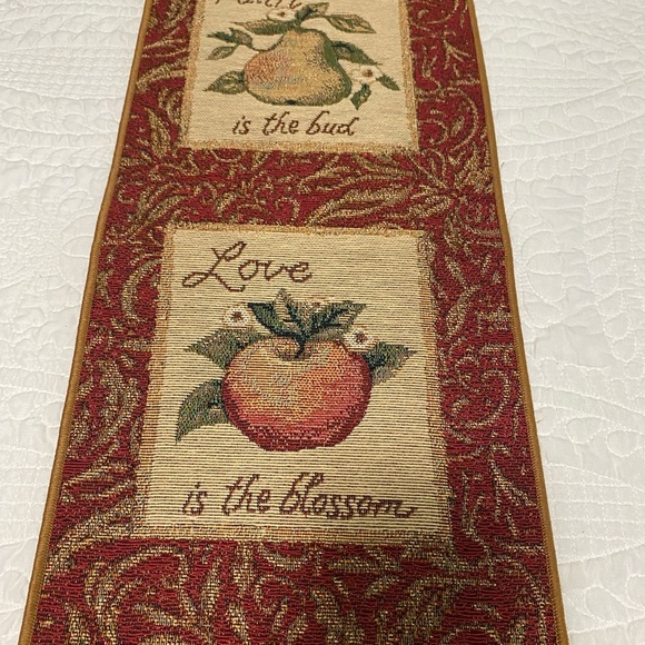 Elegant Burgundy and Gold Wall Hanging - Picture 5 of 14